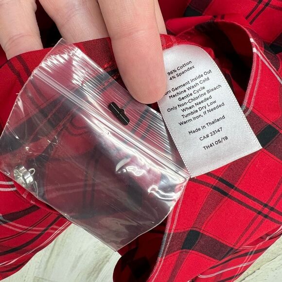 Talbots Red Plaid Perfect Popover Non Iron Bling Button Top Womens 12 - Picture 4 of 9